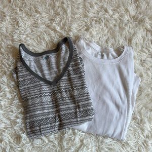 Old Navy lot of 2 thermals size‎ large solid and printed gray and white